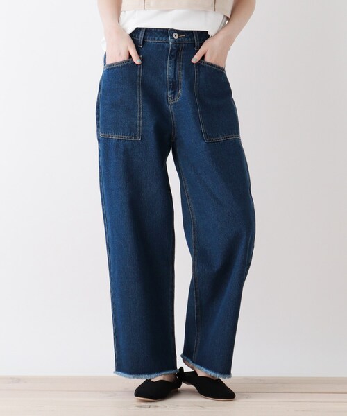 Cutie Blonde(キューティーブロンド)の「◆【S-L】BIGポケットストレートデニム(デニムパンツ・レディース・ブラック系5/ネイビー系5/ブルー系5・01/02/03)」の2枚目の写真