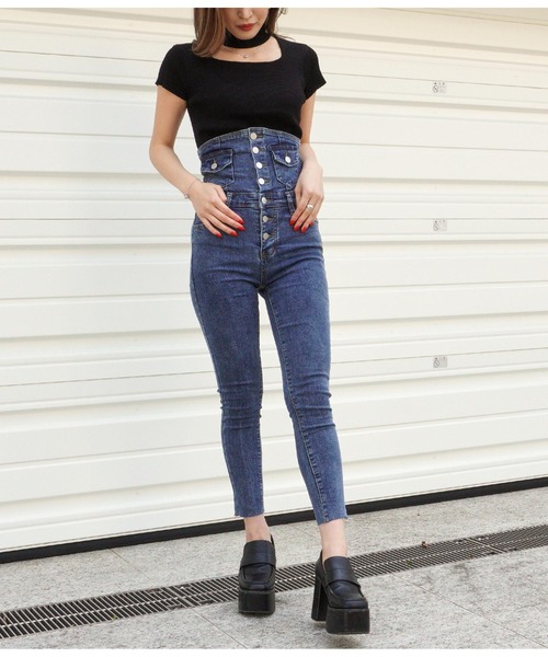 ANAP（アナップ）の「フロントボタンデニムスキニーサロペット（サロペット/オーバーオール・レディース・ブルー/ネイビー・M/S）」の14枚目の写真