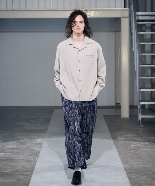 CASPER JOHN（キャスパージョン）の「Enamel Leather Side Gore Short Boots/エナメルレザーサイドゴアショートブーツ（ブーツ・メンズ・ブラック/アイボリー・LARGE/SMALL/MEDIUM）」の21枚目の写真