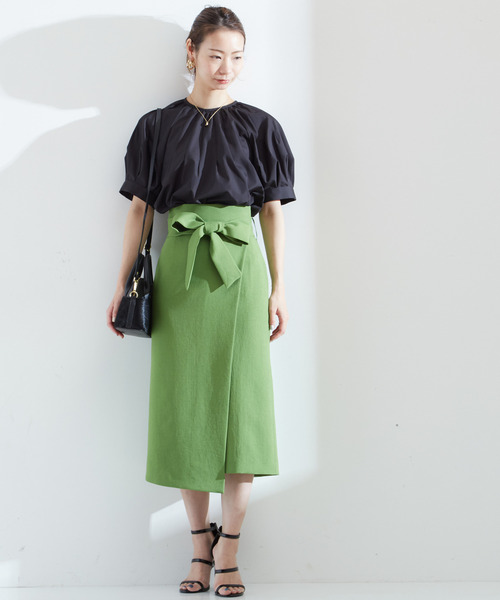 Tiara(ティアラ)の「タックボリュームスリーブブラウス(シャツ/ブラウス・レディース・ストライプ/チェック/ブラック・FREE)」の16枚目の写真
