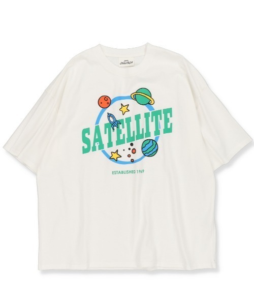 SPINNS(スピンズ)の「【ビッグサイズ】宇宙モチーフロゴTシャツ(Tシャツ/カットソー・メンズ・ホワイト/ブラック/ブルー・ONESIZE)」の9枚目の写真
