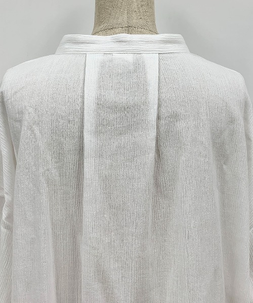 BE NEAT（ビーニート）の「Wフラップポケットシャツ（シャツ/ブラウス・レディース・ホワイト/ブラック・M）」の20枚目の写真