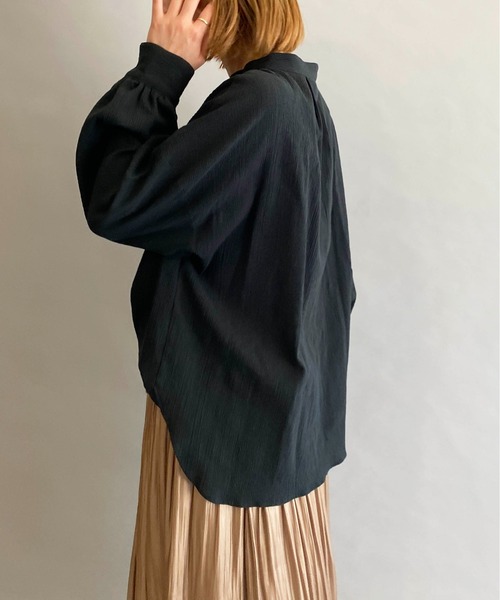 BE NEAT（ビーニート）の「Wフラップポケットシャツ（シャツ/ブラウス・レディース・ホワイト/ブラック・M）」の7枚目の写真