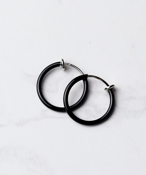 sunny branch（サニーブランチ）の「ブラス/17㎜フープイヤリング（イヤリング・レディース・ブラック/スミクロ/シルバー/ゴールド・FREE）」の5枚目の写真