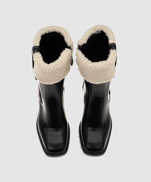 Chloe(クロエ)の「BETTY / PVC・シアリング レインブーツRAINBOOT SHEARLING(レインシューズ・レディース・ブラック・38/36/37/39)」の5枚目の写真