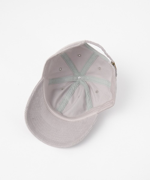 RIVE DROITE(リヴドロワ)の「大人カジュアルコーデにおすすめ コーデュロイキャップ(キャップ・レディース・グレー/キャメル・FREE)」の12枚目の写真