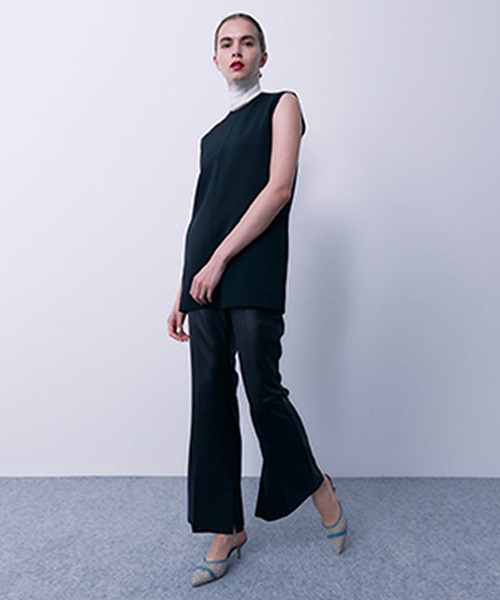 STUNNING LURE(スタニングルアー)の「スクーバニットタンク(Tシャツ/カットソー・レディース・ブラック/アイボリー・SMALL/MEDIUM)」の6枚目の写真