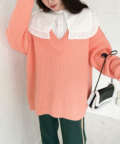 EPIMI E'PIMMY（エピミエピミー）の「《ユニセックス》Vネックオーバーニット（ニット/セーター・レディース・ブラック/ベージュ/オフホワイト/ターコイズブルー/コーラルピンク・MEDIUM）」の5枚目の写真