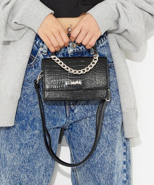 X-girl(エックスガール)の「FAUX CROC 2WAY MINI BAG(ショルダーバッグ・レディース・オレンジ/ブルー/ブラック/ピンク/ネイビー・ONE SIZE)」の2枚目の写真