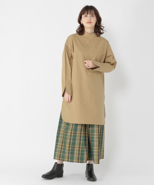 studio CLIP（スタディオクリップ）の「WFｽﾀﾝﾄﾞﾈｯｸTUOP（ワンピース・レディース・オフホワイト/ベージュ・FREE）」の3枚目の写真