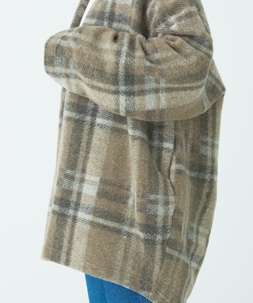 THEATRE PRODUCTS（シアタープロダクツ）の「イタリアンエアリースライバーコート(ミドル）（その他アウター・レディース・ベージュ・FREE）」の9枚目の写真