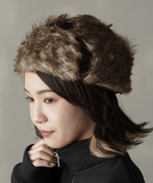 SPINNS(スピンズ)の「コーデュロイ アビエーターキャップ(キャップ・メンズ・カーキ/ブラック/ブラウン・ONESIZE)」の2枚目の写真