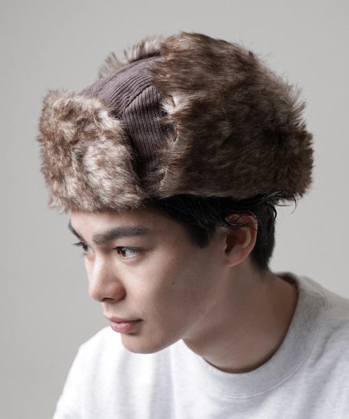 SPINNS(スピンズ)の「コーデュロイ アビエーターキャップ(キャップ・メンズ・カーキ/ブラック/ブラウン・ONESIZE)」の16枚目の写真
