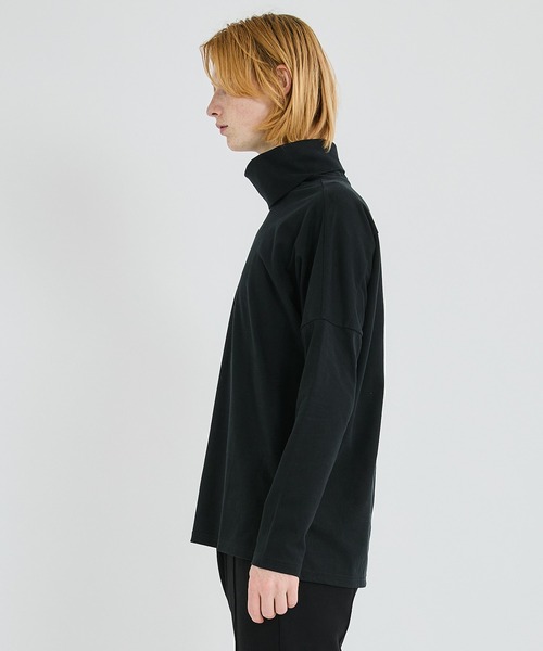 ATTACHMENT(アタッチメント)の「STUDIOUS別注 モクロディスウェードタートルカットソー/EX.mokurodhi suede turtle cutsew(Tシャツ/カットソー・メンズ・ライトグレー/ブラック/オフホワイト/カーキ・1/2)」の16枚目の写真