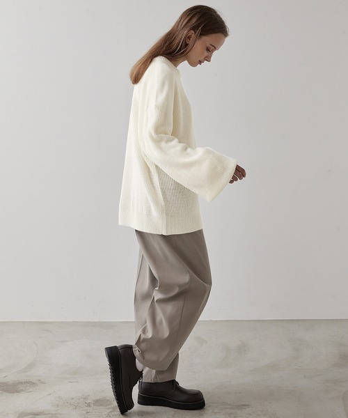 CLEL(クレイル)の「【CLEL】Balloon Sleeve Crew Neck Knit / バルーン袖クルーネックニット(ニット/セーター・メンズ・ダークグレー/グレイッシュベージュ/ライトグレー/アイボリー/ダークグリーン・S/M/L)」の20枚目の写真