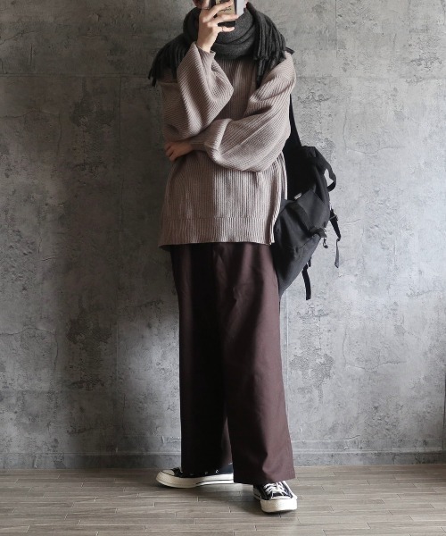 CLEL(クレイル)の「【CLEL】Balloon Sleeve Crew Neck Knit / バルーン袖クルーネックニット(ニット/セーター・メンズ・ダークグレー/グレイッシュベージュ/ライトグレー/アイボリー/ダークグリーン・S/M/L)」の10枚目の写真