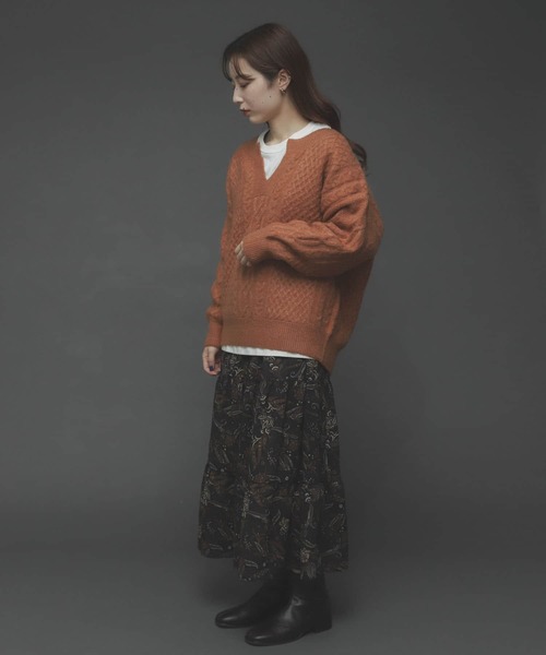 SENSE OF PLACE by URBAN RESEARCH（センスオブプレイスバイアーバンリサーチ）の「ストレッチアルパカキーネックケーブルセーター（ニット/セーター・レディース・ブラウン/ピンクベージュ/アイボリー・ONE）」の17枚目の写真