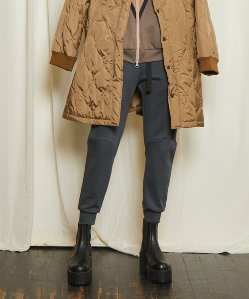 gomme（ゴム）の「ウォームポンチ　トラックパンツ（スウェットパンツ・レディース・ブラック/チャコールグレー・MEDIUM）」の2枚目の写真