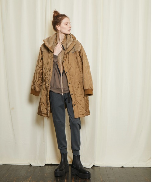 gomme（ゴム）の「ウォームポンチ　トラックパンツ（スウェットパンツ・レディース・ブラック/チャコールグレー・MEDIUM）」の11枚目の写真