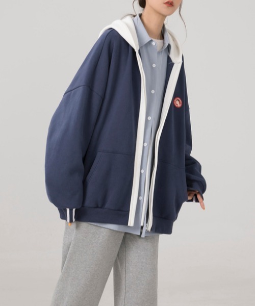 sevens(セブンズ)の「【sevens】フェイクレイヤードオーバーサイズパーカー(パーカー・レディース・ライトブルー/ダークブルー・FREE)」の8枚目の写真