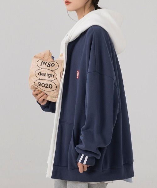 sevens(セブンズ)の「【sevens】フェイクレイヤードオーバーサイズパーカー(パーカー・レディース・ライトブルー/ダークブルー・FREE)」の15枚目の写真