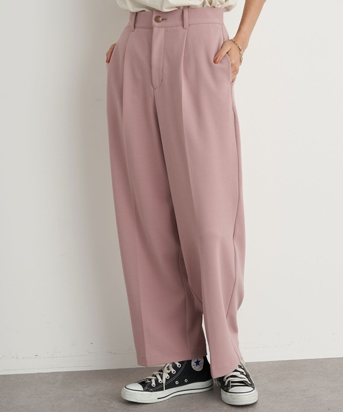 earth music&ecology（アースミュージックアンドエコロジー）の「ハイウエストタックストレートパンツ＊（スラックス・レディース・チャコールグレー/ピンク/ミント/ライトベージュ・S/M）」の4枚目の写真