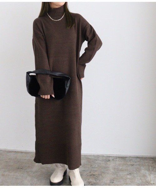 もっちりカシミヤタッチハイネックロングニットワンピース（ワンピース
