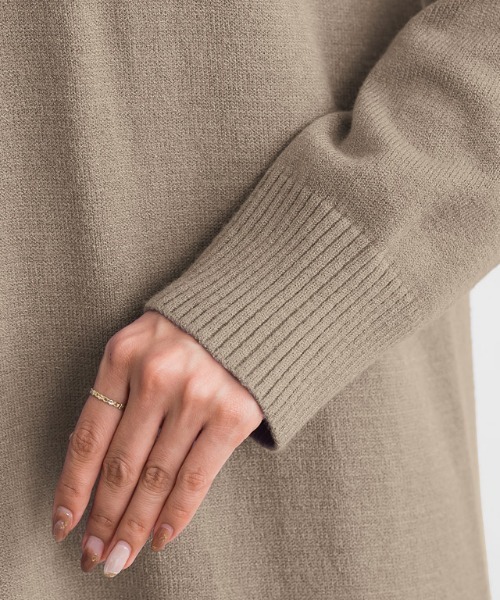 Pierrot(ピエロ)の「もっちりカシミヤタッチハイネックロングニットワンピース(ワンピース・レディース・ブラック/ブルー/グリーン/モカ/グレイッシュベージュ/ブルー系その他/チャコール/ライトグレー/ダークブラウン/グレー系その他2・LL/M/L/PM)」の15枚目の写真