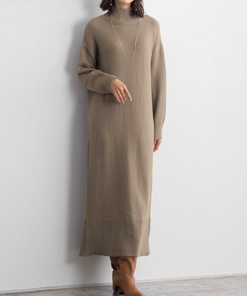 Pierrot(ピエロ)の「もっちりカシミヤタッチハイネックロングニットワンピース(ワンピース・レディース・ブラック/ブルー/グリーン/モカ/グレイッシュベージュ/ブルー系その他/チャコール/ライトグレー/ダークブラウン/グレー系その他2・LL/M/L/PM)」の13枚目の写真