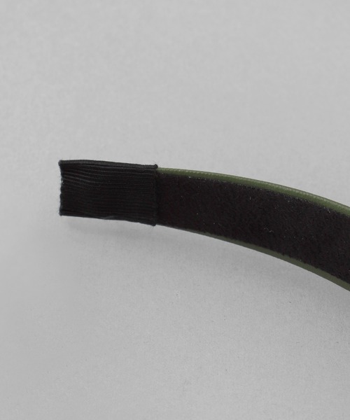 ANEMONE（アネモネ）の「レザー調シンプルカチューシャ（カチューシャ・レディース・カーキ/ブラック/ベージュ・FREE）」の5枚目の写真