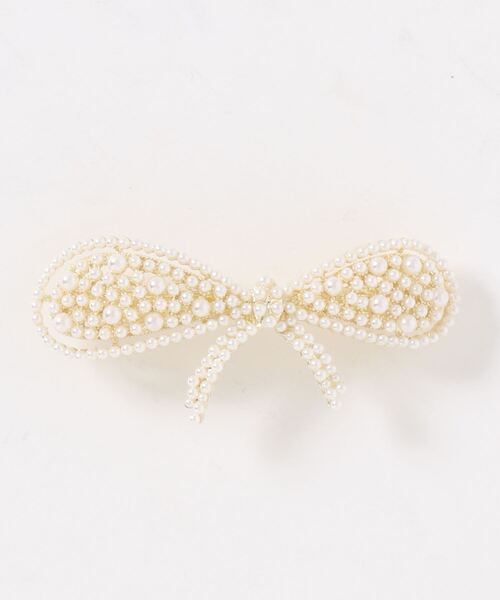 Three Four Time（ｽﾘｰﾌｫｰﾀｲﾑ）の「パールリボンローマピン【結婚式/パーティ/フォーマル/デイリー】（バレッタ/ヘアクリップ・レディース・ゴールド・FREE）」の3枚目の写真