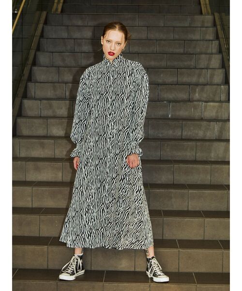 jouetie（ジュエティ）の「プルオーバーレイヤードワンピース【セットアイテム】（ワンピース・レディース・ブラック/オフホワイト/ピンク・MEDIUM）」の4枚目の写真