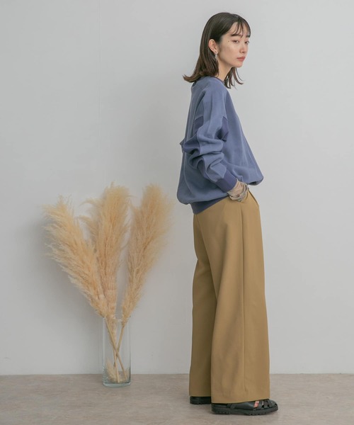 KBF(ケイビーエフ)の「バイカラースウェット(スウェット・レディース・オフホワイト/オレンジ/ブルー・ONE)」の8枚目の写真