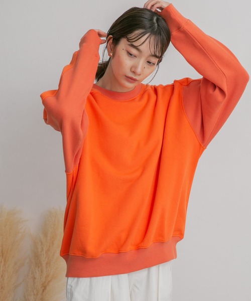 KBF(ケイビーエフ)の「バイカラースウェット(スウェット・レディース・オフホワイト/オレンジ/ブルー・ONE)」の19枚目の写真