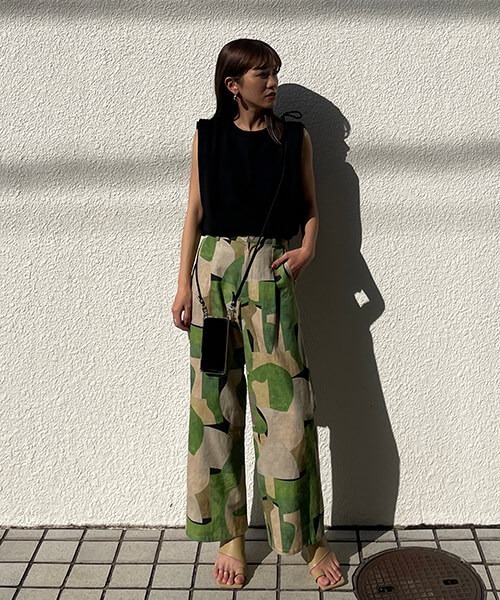 CREDONA(クレドナ)の「パワショルT/T(Tシャツ/カットソー・レディース・ブラック/ネイビー/オフホワイト・FREE)」の8枚目の写真