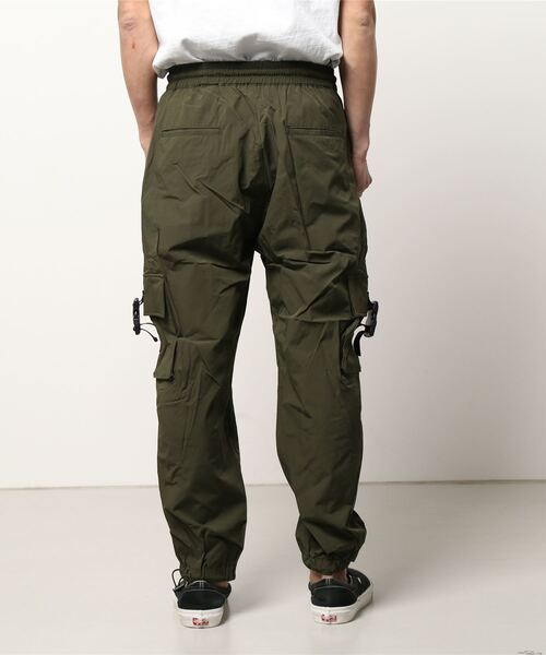 WHITELAND(ホワイトランド)の「【LAB限定】WHITELAND/ホワイトランド/ストレッチカーゴパンツ(カーゴパンツ・メンズ・ブラック/カーキ・X-SMALL/SMALL/MEDIUM/LARGE)」の4枚目の写真