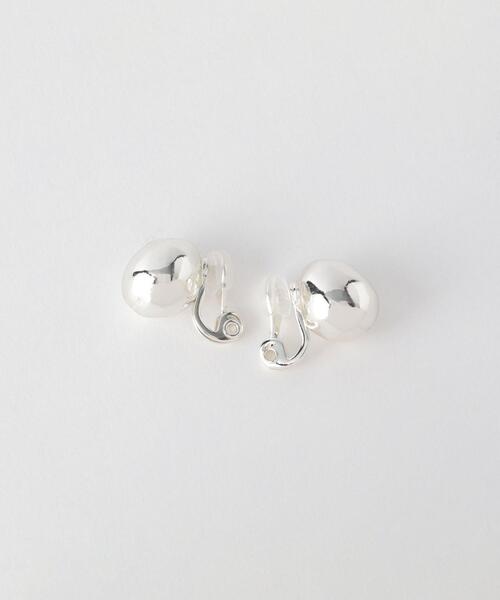in mood(インムード)の「別注<in mood(インムード)>BALL イヤリング(イヤリング・レディース・シルバー・FREE)」の1枚目の写真