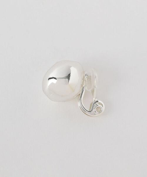 in mood(インムード)の「別注<in mood(インムード)>BALL イヤリング(イヤリング・レディース・シルバー・FREE)」の2枚目の写真