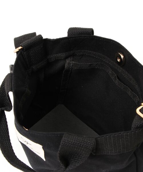 Samansa Mos2 blue（サマンサモスモスブルー）の「キャンバステープ2WAYミニトートバッグ（トートバッグ・レディース・ブラック/グレー/キナリ・ﾌﾘ-）」の6枚目の写真