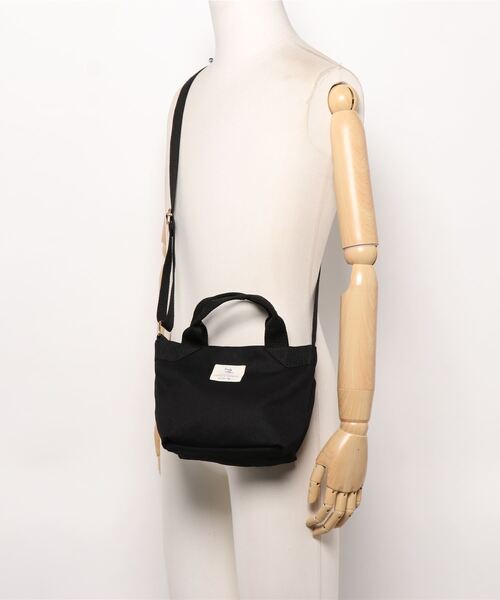 Samansa Mos2 blue（サマンサモスモスブルー）の「キャンバステープ2WAYミニトートバッグ（トートバッグ・レディース・ブラック/グレー/キナリ・ﾌﾘ-）」の7枚目の写真