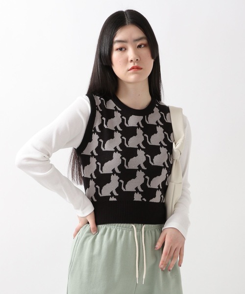 WONDER VISITOR(ワンダービジター)の「WONDER VISITOR/Luna Catニットベスト 2276925(ベスト・レディース・ブラック/ブルー・FREE)」の5枚目の写真