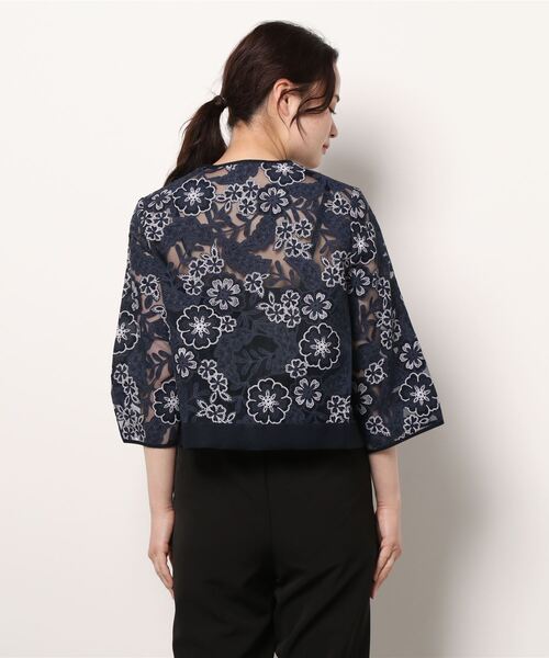 HANAE MORI（ハナエモリ）の「【HANAE MORI】シャンティーオパール　ブラウス（シャツ/ブラウス・レディース・ネイビー/ホワイト系・40/38）」の4枚目の写真