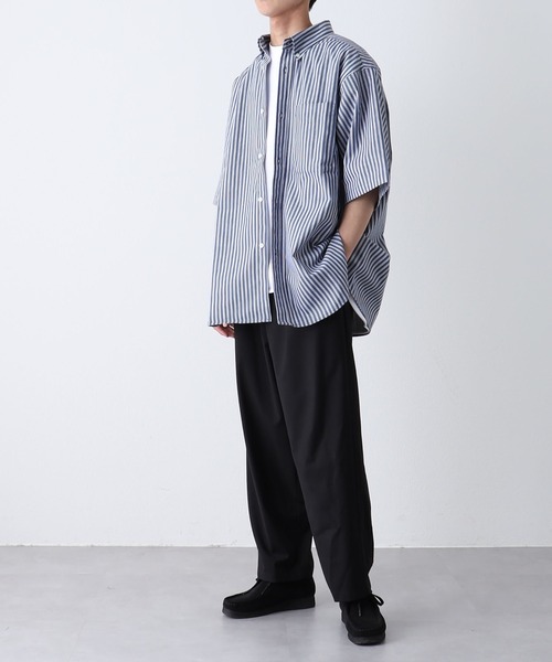 COLONY 2139(コロニートゥーワンスリーナイン)の「ジャガードストライプボタンダウン半袖シャツ(シャツ/ブラウス・メンズ・ホワイト/ネイビー/ブルー・MEDIUM/LARGE)」の19枚目の写真