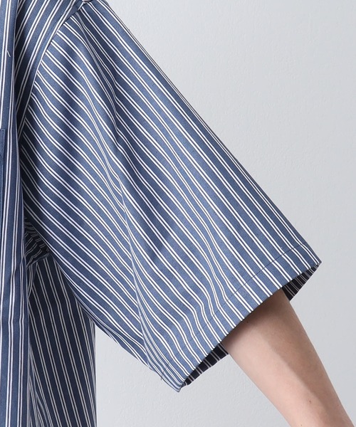 COLONY 2139(コロニートゥーワンスリーナイン)の「ジャガードストライプボタンダウン半袖シャツ(シャツ/ブラウス・メンズ・ホワイト/ネイビー/ブルー・MEDIUM/LARGE)」の12枚目の写真