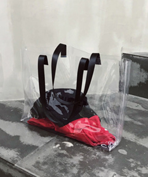 c.u.l(シーユーエル)の「【c.u.l】PVC クリアカラートートバッグ cula367(トートバッグ・レディース・パープル/ブラウン/ブルー/レッド/クリア・FREE)」の21枚目の写真