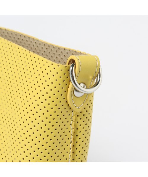 La TOTALITE（ラトータリテ）の「GIANNI NOTARO バックインバックツキトート。（トートバッグ・レディース・ベージュ/イエロー・FREE）」の12枚目の写真