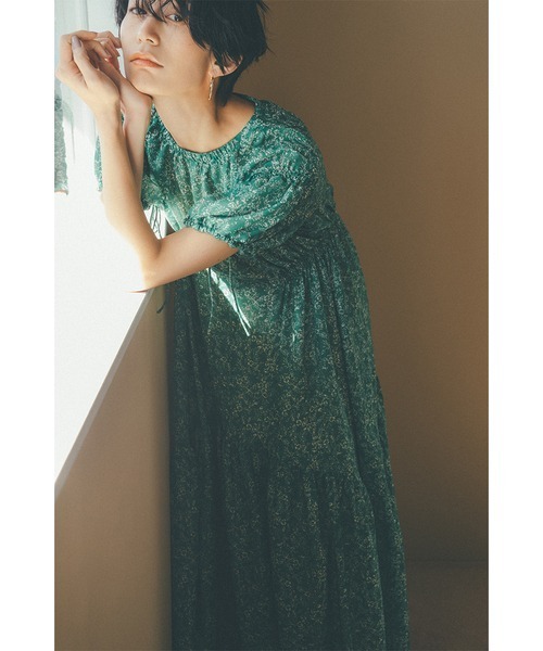 emmi（エミ）の「【emmi atelier】スパイシーフラワーワンピース