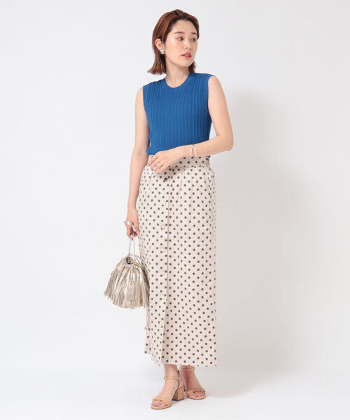 NOLLEY’S(ノーリーズ)の「擬麻ランダムリブクルーネックプルオーバーニット(ニット/セーター・レディース・ブラック/ベージュ/ブルー/グリーン・38)」の22枚目の写真
