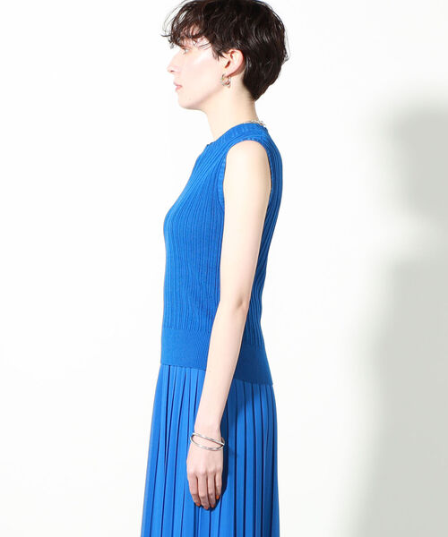 NOLLEY’S(ノーリーズ)の「擬麻ランダムリブクルーネックプルオーバーニット(ニット/セーター・レディース・ブラック/ベージュ/ブルー/グリーン・38)」の13枚目の写真