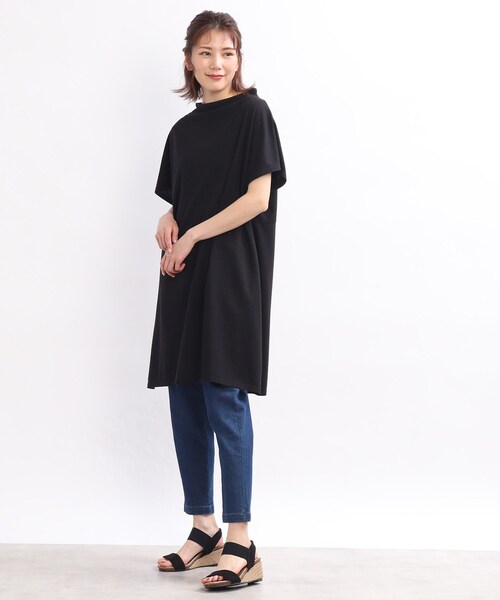 SHOO・LA・RUE(シューラルー)の「◆リップルバック釦ワンピース(ワンピース・レディース・ライトブルー/ブラック/カーキ・02/03/04)」の9枚目の写真